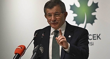 Davutoğlu'ndan Adaylık Yorumu: Düşman Çatlatırcasına Şu Ana Kadar Söylemedik