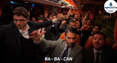 DEVA Partisi Gençlik Kollarından Garip Bir 'Çav Bella' Performansı