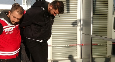 Isparta'da Eğlence Mekanında Dövülen Genç Evinde Ölü Bulundu
