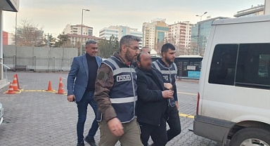 Kayseri'de Fuhuş Yaptırmaktan 33 Yıl 9 Ay Hapis Cezası Alan Ö.Ö., Derdest Edildiği Anda Bozkurt Hareketi Yaptı