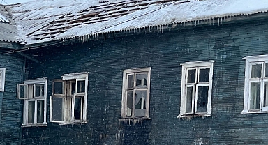 Rusya'da Bir Askerlik Şubesi Daha Ateşe Verildi