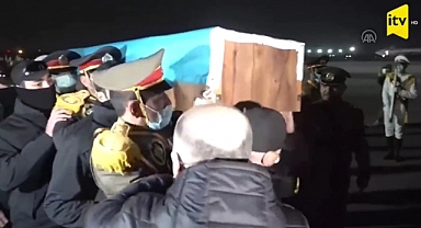 Azerbaycanlı İstihbaratçılar Elçilik Saldırısında Şehit Olan Orhan Askerov'un Naaşını İranlı Askerlerin Taşımasına İzin Vermedi