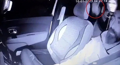 Taksiciye Kaldırım Taşıyla Saldırdı