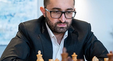 Türk Satranç Ustası Mustafa Yılmaz'dan Büyük Başarı
