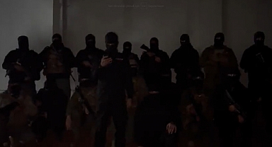 Üniforma Giymiş Gruptan Skandal Alaattin Çakıcı Videosu: Biz Sadece Çakıcı'ya Bağlıyız