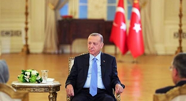 AKP'li Cumhurbaşkanı Erdoğan, Bir Kez Daha Alanının Ekonomi Olduğunu İddia Etti