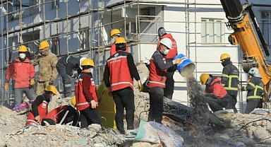 Avusturya Ordusunun Arama Kurtarma Çalışmalarını Durdurduğu İddiası Yalanlandı