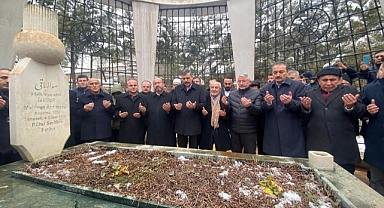 Çorum Valisi, Mürteci Teali İslam Cemiyeti'nin Lideri Olan İngiliz Uşağı İskilipli Atıf'ı Andı