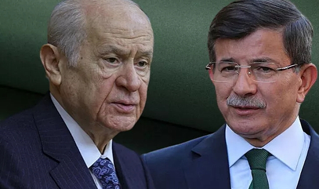 Davutoğlu'dan Bahçeli'ye: Yanlış Yerden İstifa Etti