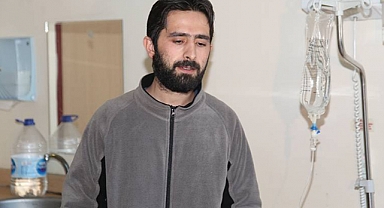 Depremde 58 Akrabasını Kaybeden Talha Durmuş, Enkazdan Nasıl Çıktığını Anlattı