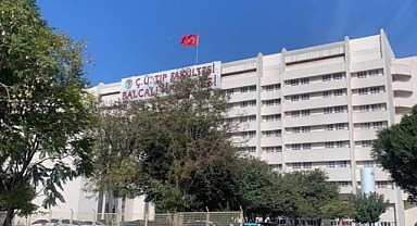 Depremler Sonrasında Hastaların Sevk Edildiği Adana'daki Balcalı Hastanesi Tahliye Ediliyor