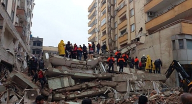 Gaziantep BB Başkanı Şahin: 60 Bin Nüfuslu İlçenin Yarısı Yok
