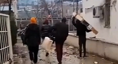 Hatay Kırıkhan'da Depremi Fırsat Bilen Yağmacılar Dükkânlara Girdi