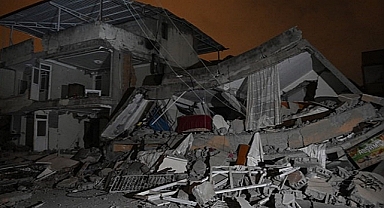 Hayatını Kaybedenlerin Sayısı 42 bin 310'a Yükseldi