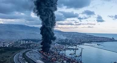 İskenderun Limanı'ndaki Yangın Söndürüldü