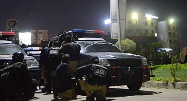 Pakistan Talibanı, Karaçi'de Polis Merkezine Saldırdı: 4 Ölü, 14 Yaralı