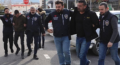 Satılık Konteyner İlanıyla Depremzedeleri Dolandırmaya Kalktılar: 3 Kişi Tutuklandı