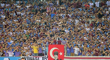Trabzonspor Taraftar Grubu Vira'dan Açıklama: Kimse Bize Aba Altından Sopa Göstermeye Kalkmasın