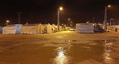 AFAD'a Ait Çadırları Su Bastı