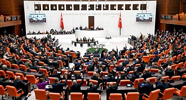 Afet Yeniden İmar Fonu Hakkında Kanun Teklifi Sunuldu
