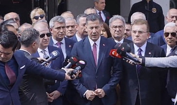 ATA İttifakı'nın Cumhurbaşkanı Adayı Oğan Adaylık İçin YSK'ye Başvurusunu Yaptı