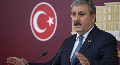 Cumhur İttifakı'nın Küçük Ortağı BBP Lideri Destici, Kızılay Başkanı Kınık'a İstifa Çağrısında Bulundu