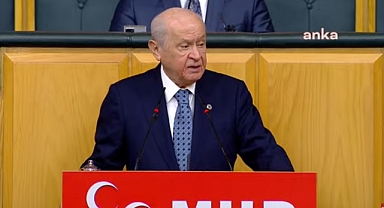Devlet Bahçeli: Siyaseti Çadır Tiyatrosuna Çeviren Fırıldakların Tertiplerine İtibar Etmeyeceğiz