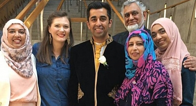 İskoçya'nın Yeni Lideri, Pakistan Kökenli Hamza Yusuf Oldu