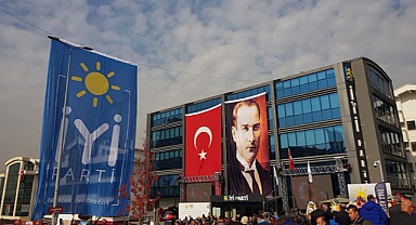 İYİ Partili Kurmaylardan Arka Arkaya Açıklamalar: Cumhur İttifakı ile Asla Birlikte Olmayacağız