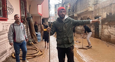 Kahraman Yüzme Antrenörü Şanlıurfa'daki Sel Felaketinde 5 Çocuğu Kurtardı