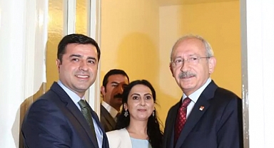 Kürtçü Demirtaş'tan Kılıçdaroğlu'na Tebrik: Hayırlı Olsun Diyoruz, Kendisini HDP’ye de Bekliyoruz