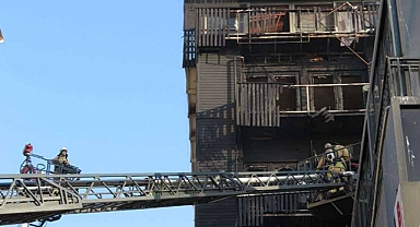 Pendik'teki 7 Katlı Otelde Yangın Çıktı: 2 Kişi Hayatını Kaybetti