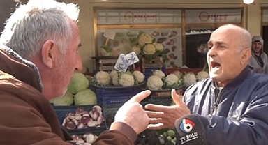 Sokak Röportajında Konuşan Gergin AKP'li: Çok Mu Bunaldın. HDP'ye Ver Sen