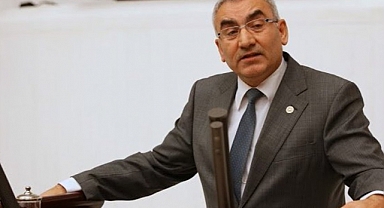İstifa Ettiğini Açıklayan Ankara Milletvekili Ayhan Altıntaş İYİ Parti'ye Geri Döndü