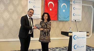 TamgaTürk İmtiyaz Sahibi Bahadırhan Dinçaslan Uygur Hareketi'nin Düzenlediği Seminerde Konuştu