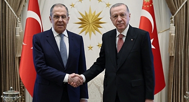 AKP Genel Başkanı Erdoğan İşgalci Rusya'nın Dışişleri Bakanı Lavrov ile Görüştü