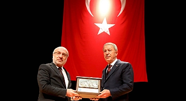 AKP Kayseri Milletvekili Adayı Hulusi Akar'ın Konferansı İçin Kayseri Üniversitesi'ndeki Sınavlar İptal Edildi İddiası