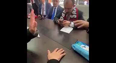 AKP'li Mehmet Muş'a Derdini Anlatamayan Samsunlu Kadın Kendini Yakmaya Kalktı