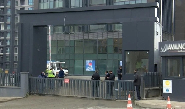 CHP İstanbul İl Başkanlığı'na Silahlı Saldırı