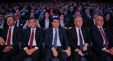 CHP'nin Ankara Adaylarını Tanıtım Toplantısına Sadullah Ergin Katılmadı