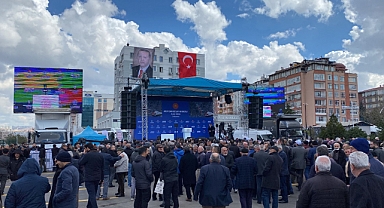 Erdoğan Ankara'da Umduğunu Bulamadı: Metro Açılış Törenine İlgi Hayli Düşük