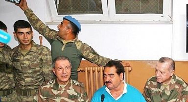 Hulusi Akar: Suriyeli Kardeşlerimiz Rahat Olsunlar, Onları Zora Sokacak Bir Karar Almayız