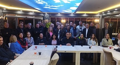İYİ Parti Edirne Teşkilatında Kriz: 100 Kişi İstifa Etti