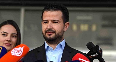 Karadağ'da Seçimleri Muhalif Aday Kazandı: Dukanovic'in 25 Yıllık İktidarı Sona Erdi