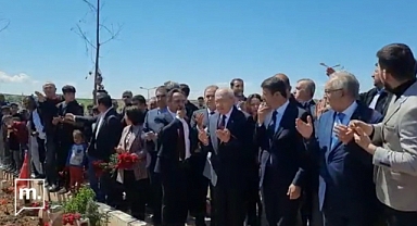 Kılıçdaroğlu'ndan Mezarlıktaki Sözlü Saldırıya: Hakkım Varsa Ben Helal Ettim