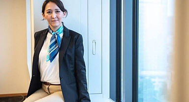 Uygur Kökenli Arfiya Eri Japonya'da Parlamentoya Seçildi