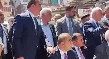 AKP'nin Siirt Adayı Mervan Gül, 'MHP'ye Oy Vermeyin' Çağrısı Yaptı