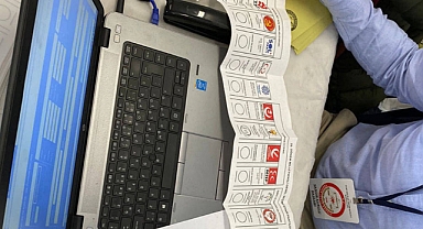 Avustralya'da Açılmamış Oy Pusulasında AKP Mührü Çıktı