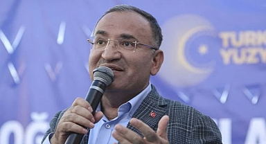Bekir Bozdağ'dan İmralı'yla Görüşme Açıklaması: İmralı'da Birçok Teknik Sorun Oluyor, Oraya Gidenler Teknik Ekip