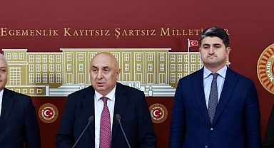 Engin Özkoç: Onursal Adıgüzel Adam Gibi Adamdır